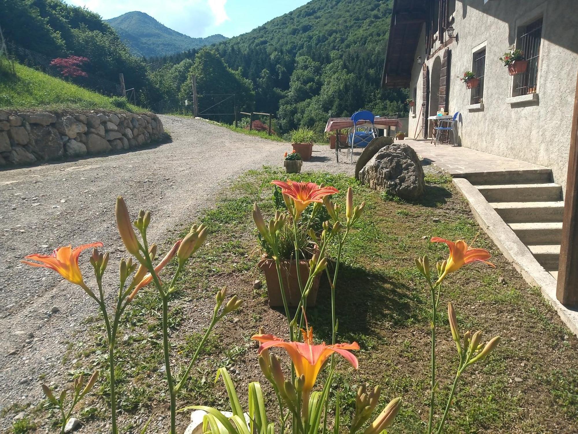 Agriturismo Cascina Cornella Cremeno Exterior photo